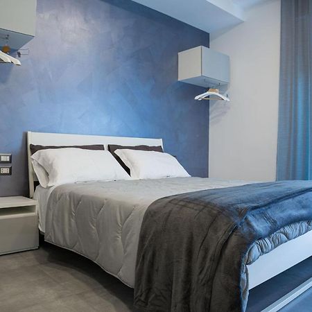 Amica Geniale Hotel Napels Buitenkant foto